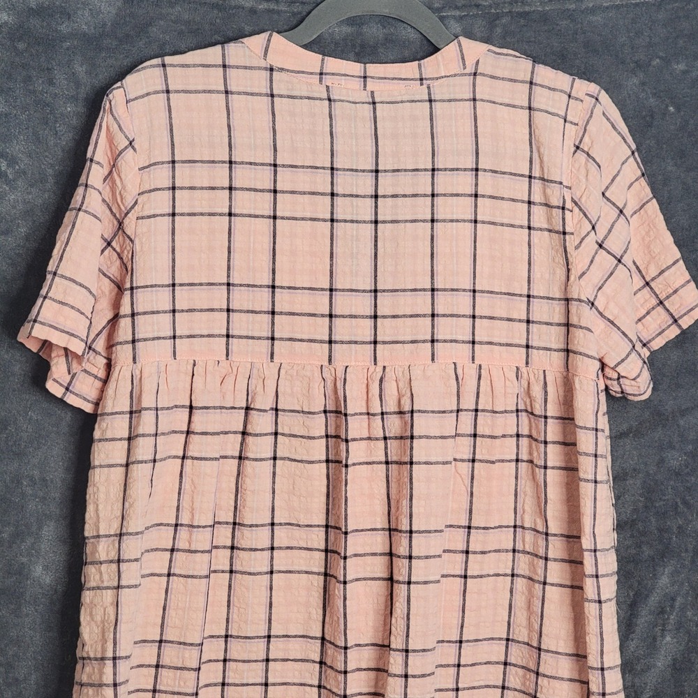Gloria Vanderbilt Blouse Womens Medium Pink Plaid Short Sleeve V-Neck Seersucker - Picture 4 of 10